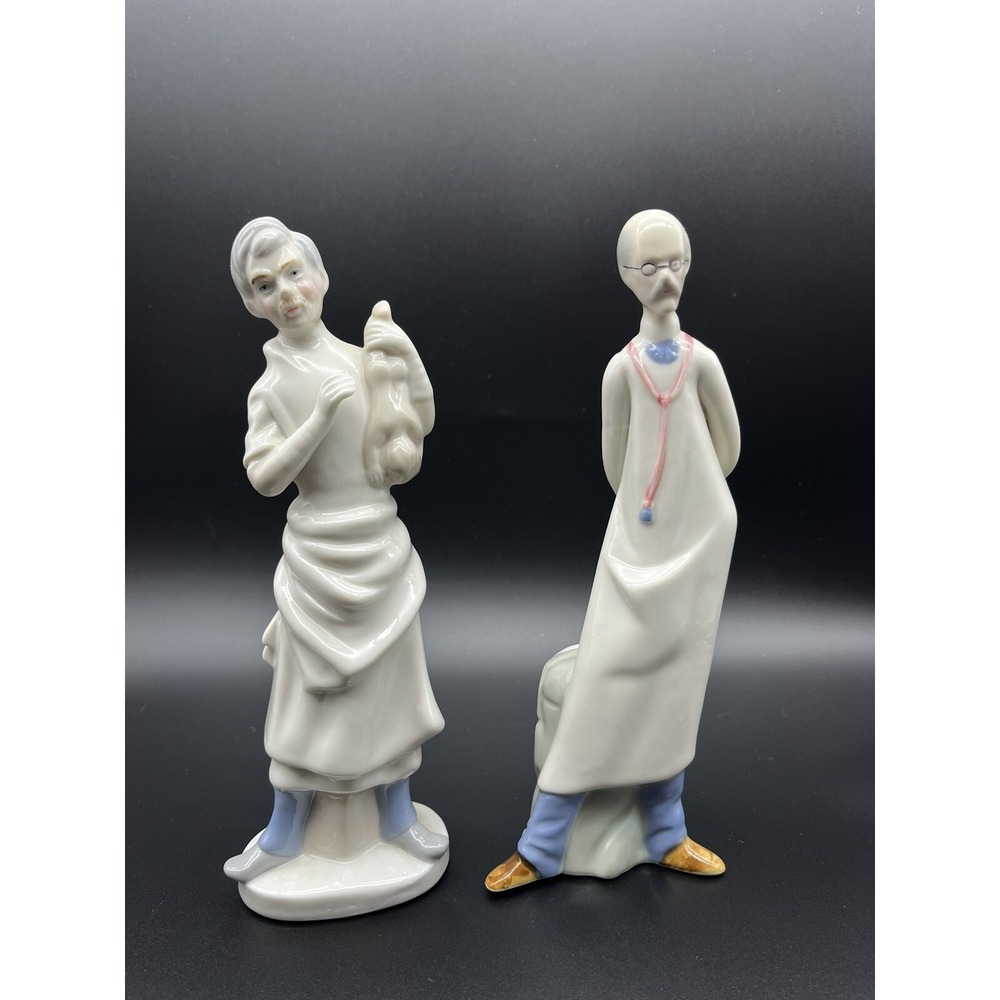 Vintage Duncan Royale"The early Americans" Doctors Figurines 8"